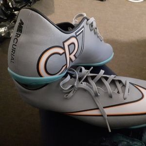 Meet your Posher, Cheryl